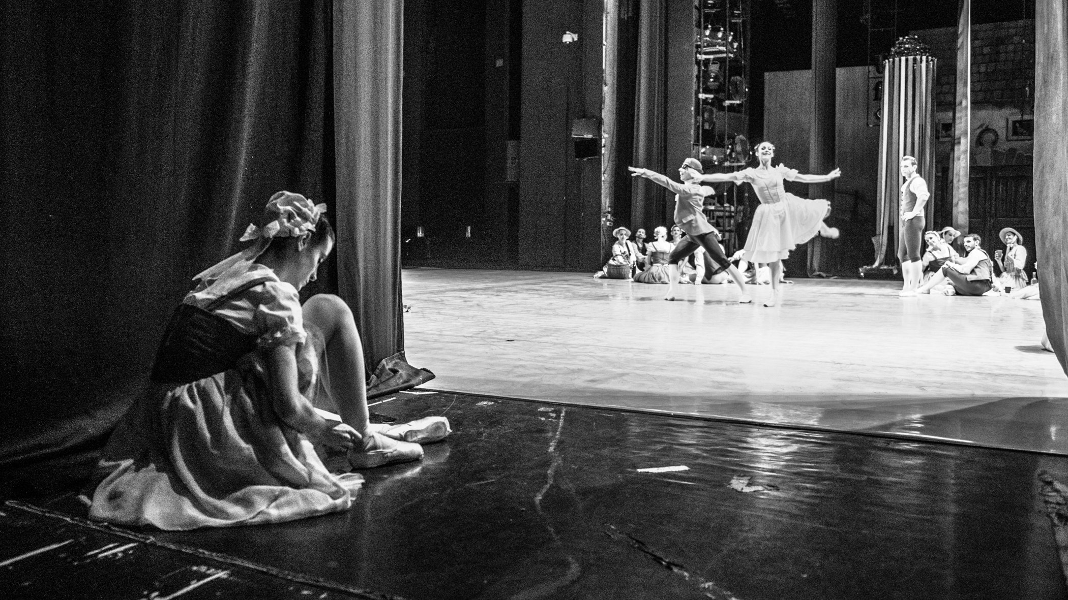 Behind the art scene — photograph 2, DSC_6988
