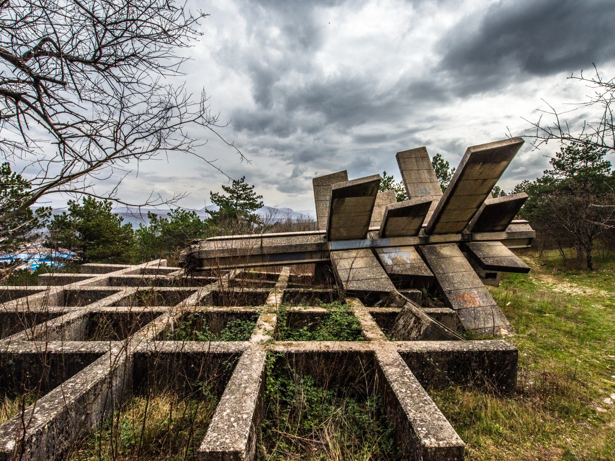 Monument to the Liberators of Knin — Spas Hill, Knin, Croatia
